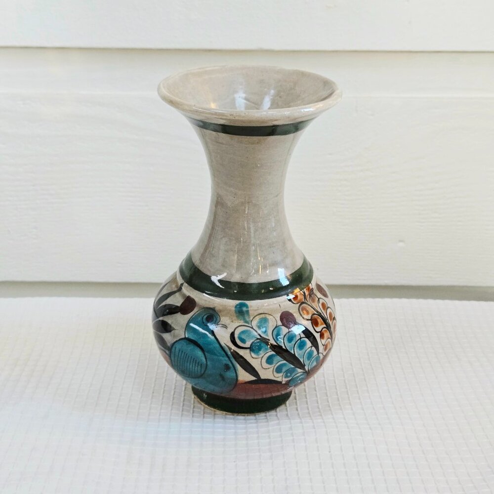 3/$100✨️ Vintage Mid-Century Tonalá Ceramic Vase – Bird Motif – EUC